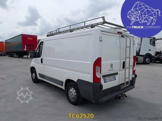 Panel van Peugeot Boxer 3t3 2l blue hdi 110 pack