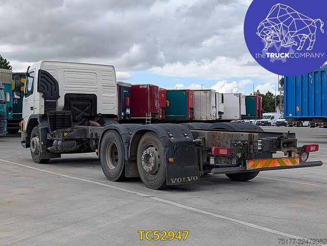 Container transportation Volvo FM