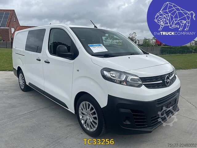 Panel van Opel Vivaro 2.0 CDTI DUBBELE CABINE - 5 ZITPLAATSEN