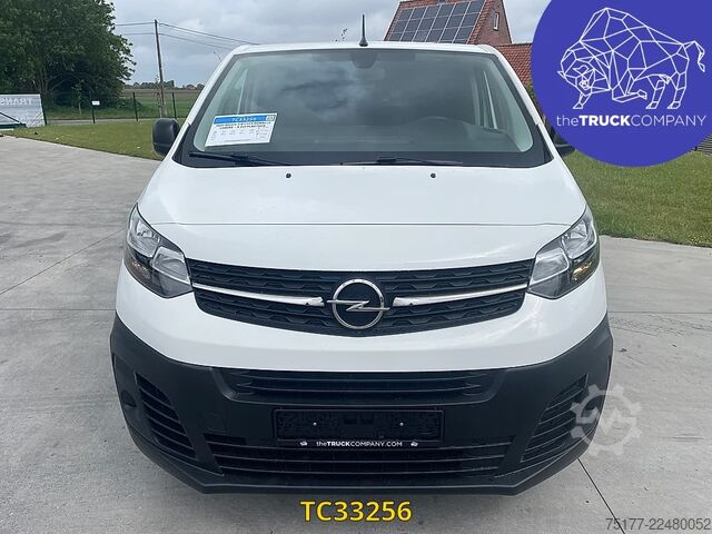Panel van Opel Vivaro 2.0 CDTI DUBBELE CABINE - 5 ZITPLAATSEN