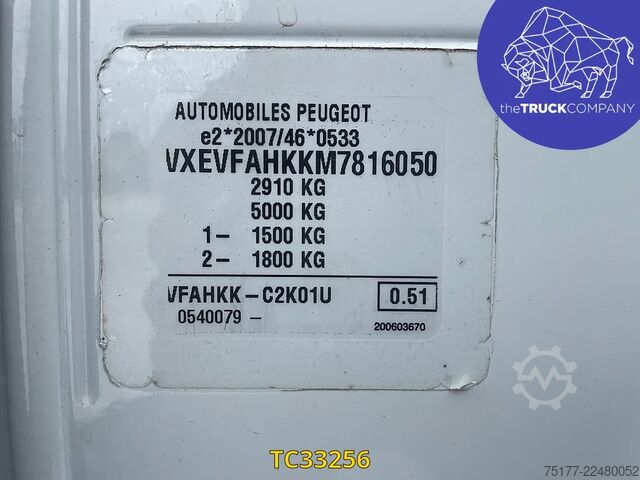 Panel van Opel Vivaro 2.0 CDTI DUBBELE CABINE - 5 ZITPLAATSEN