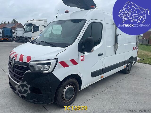 Lifting platform Renault Master 145.35 klubb