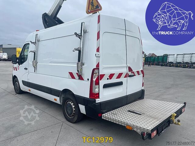 Lifting platform Renault Master 145.35 klubb