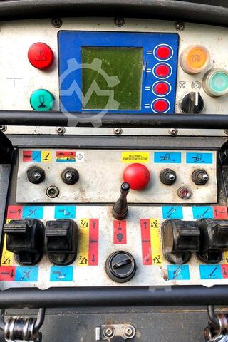 Tracked work platform Teupen LEO 30T