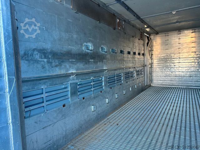 Viehtransporter LKW MERCEDES-BENZ Actros 1830L 4x2EU6e 1.Stock FINKL *Original KM*