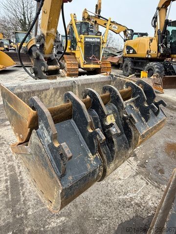 Minibagger CATERPILLAR 302.7D