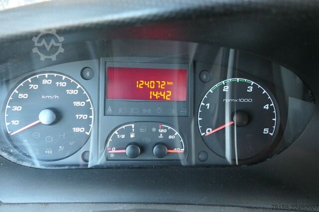 Box van iveco Daily 35 S11 C30C AUTOMATIK EURO 5 - Regale - LUFT - COC