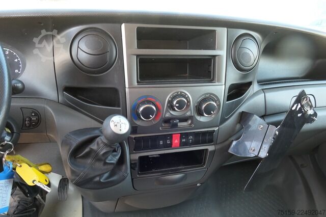 Box van iveco Daily 35 S11 C30C AUTOMATIK KAMERA Regale LUFT DURCHGANG EURO-5 CoC