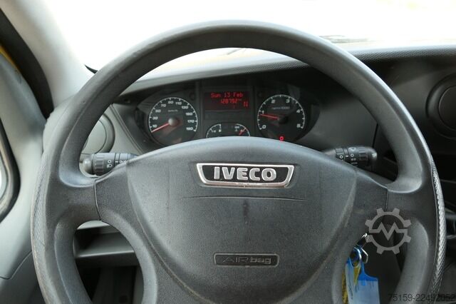 Box van iveco Daily 35 S11 C30C AUTOMATIK KAMERA MAXI KAMERA Regale LUFT - EURO 5 - CoC