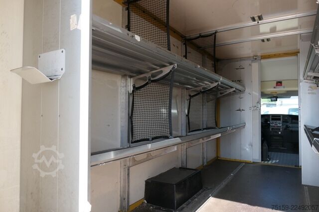 Box van iveco Daily 35 S11 C30C AUTOMATIK KAMERA MAXI KAMERA Regale LUFT - EURO 5 - CoC
