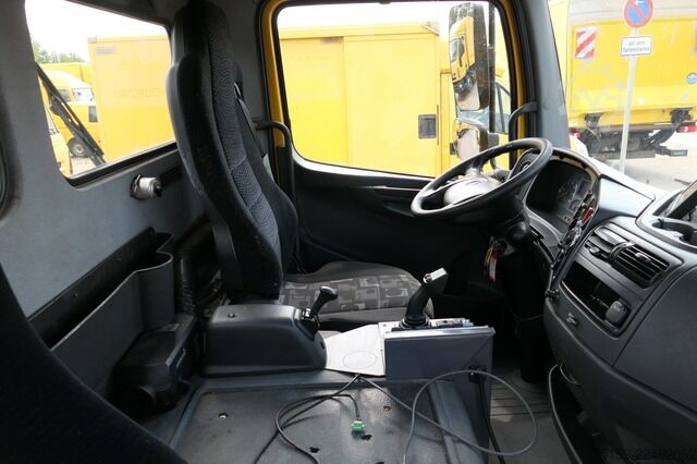 Swap body truck mercedes-benz KAMAG WBH 25 Wiesel Sattelkupplung Umsetzfahrz.