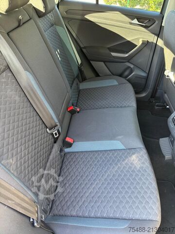 Nutzfahrzeug VOLKSWAGEN T-ROC IQ DRIVE