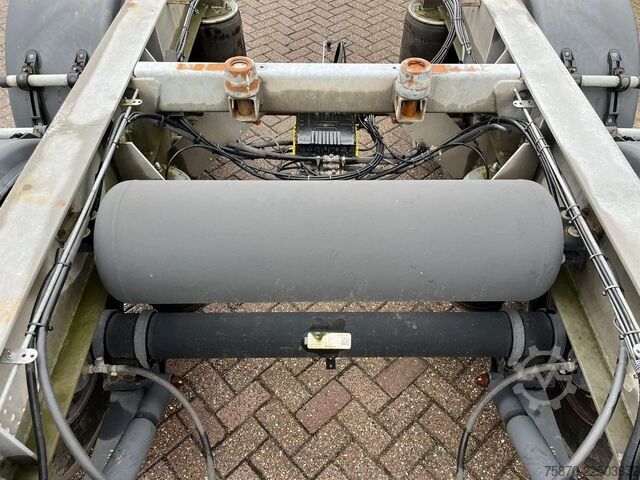 Containertransport WEB TRAILER ZA 18