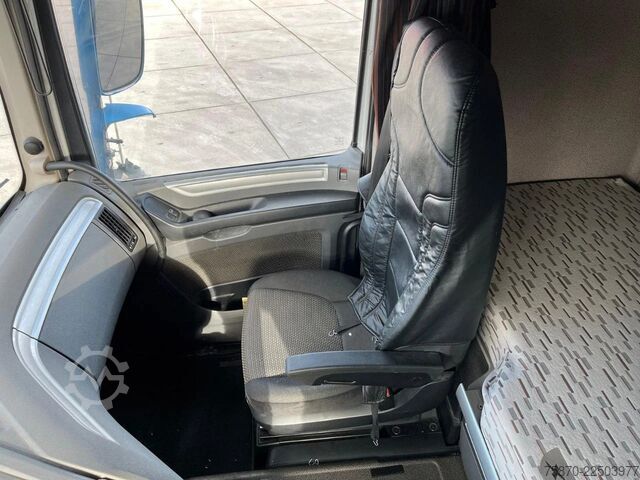 Cattle transport DAF XF 440 FAN Euro 6 inclusief Cuppens trailer