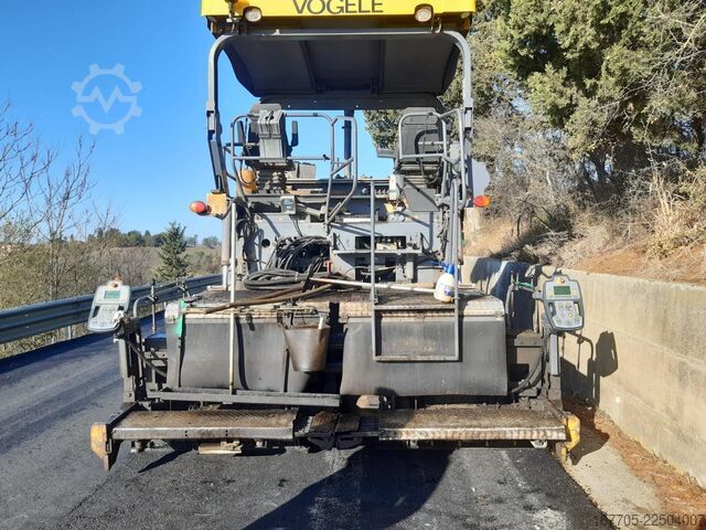 Asphalt paver Vögele SUPER 1803-2