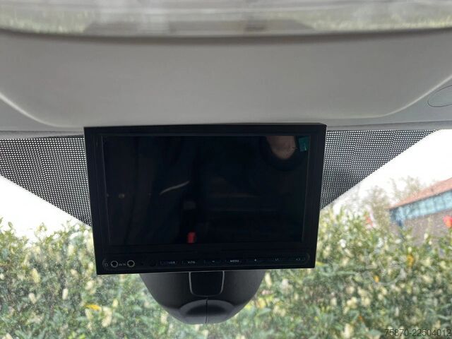 Lieferwagen Doppelkabine Ford Transit FCD