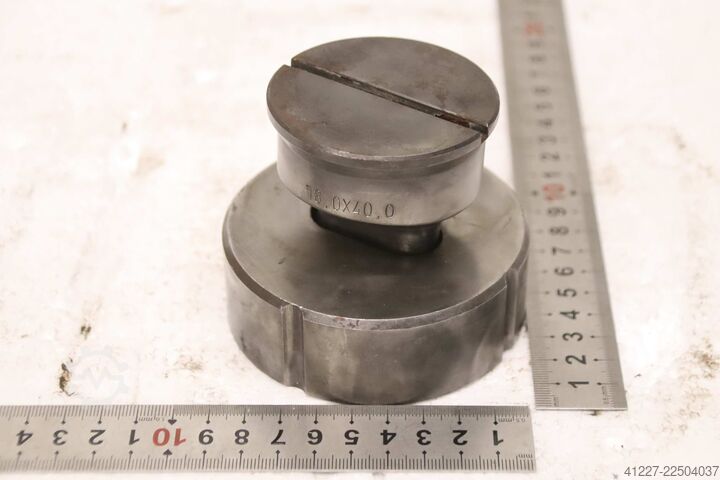 Stanzwerkzeug 18,0x40,0 mm unbekannt 18,0x40,0 mm