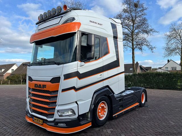 Standard-SZM DAF XG+ 530 FT