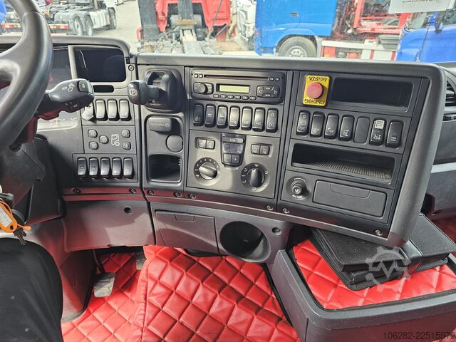 Three-sided tipper truck SCANIA R500LB8X4*4HNB Dreiseitenkipper 18cubic