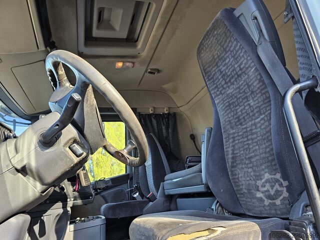 Roll-off tipper truck SCANIA R480LB 8X4*4HHA MOTORSCHADEN! 3-Pedal J