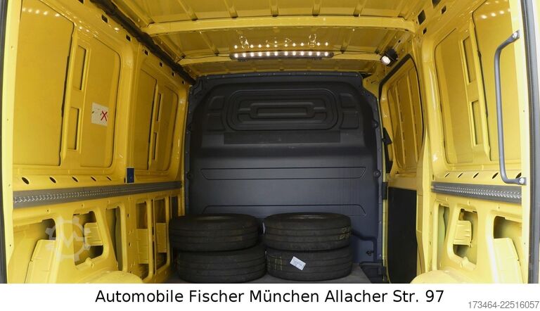 Panel van MERCEDES-BENZ Sprinter III Kasten 316 CDI RWD Schwingsitz