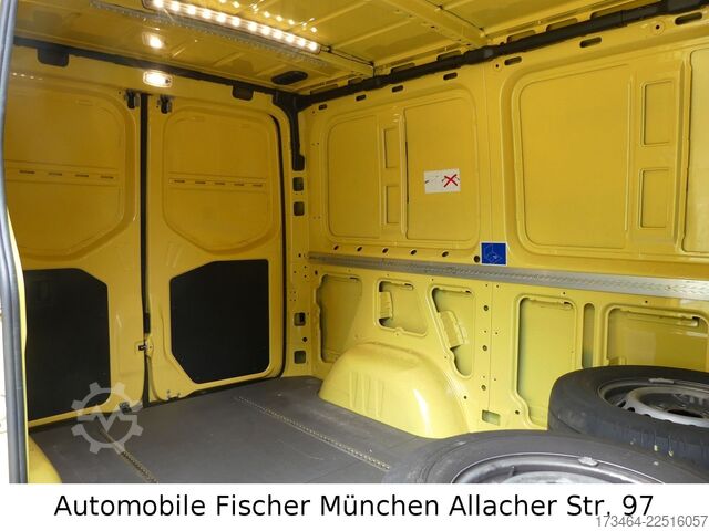 Panel van MERCEDES-BENZ Sprinter III Kasten 316 CDI RWD Schwingsitz