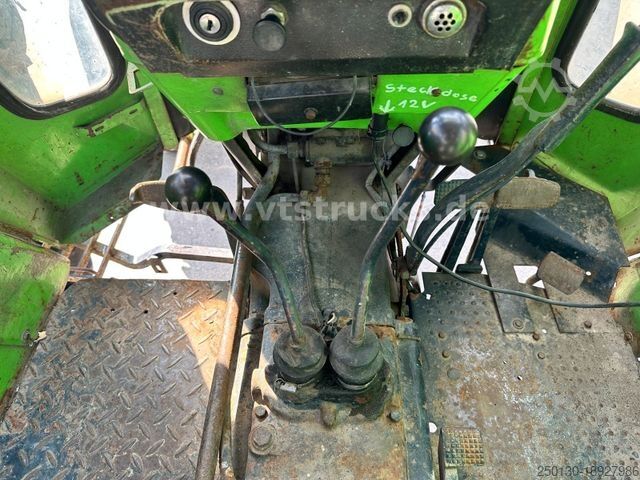 Hofschlepper DEUTZ-FAHR D 6206 Traktor