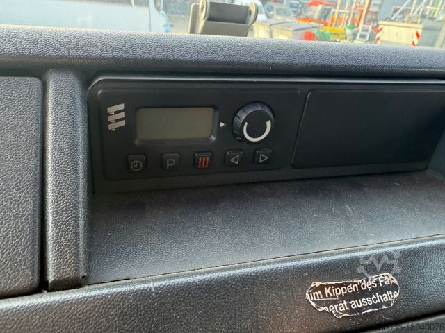 Kipper LKW MAN LE18.280 Doka/7Sitze/Automatik/Kipper/Kran/Winde