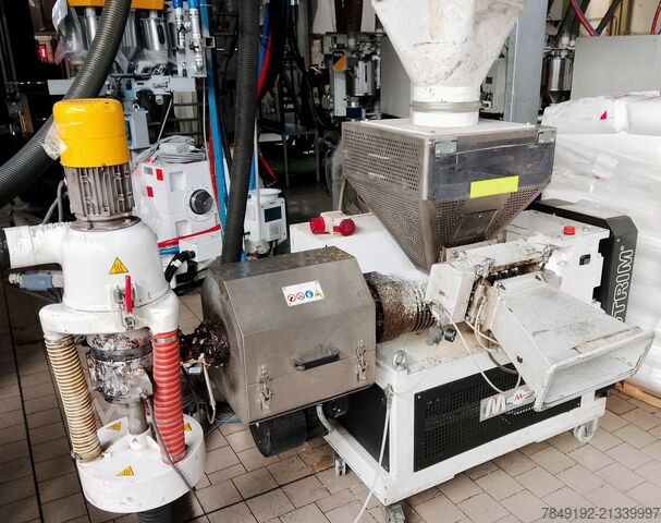 Re-pelletizing line for inline recycling Macchi Recotrim ES 472