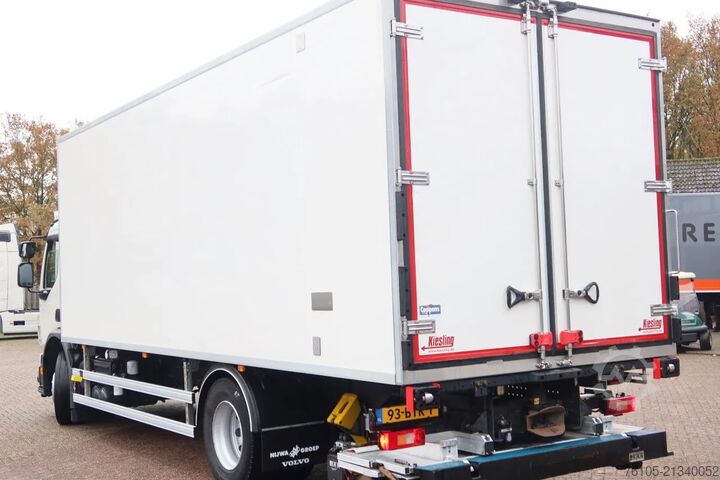 Refrigerated/freezer transport Volvo FE Volvo FE 280 4x2 Carrier Supra 1250 Koel/Vri...