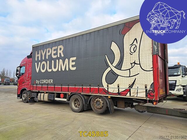 Sliding tarpaulin Volvo FH 460