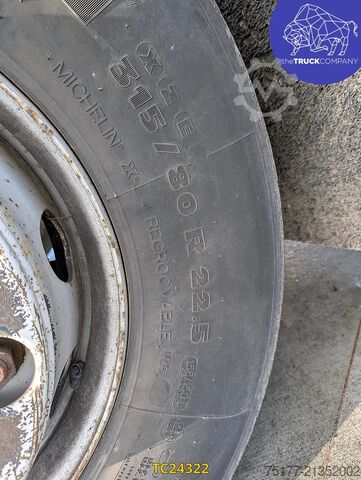 Standard-SZM DAF 85 CF 410