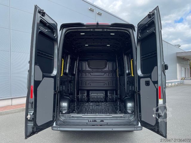 High top van MAN TGE 3.200 L3H3 Kasten 4x4 Individual S ACC STHZ