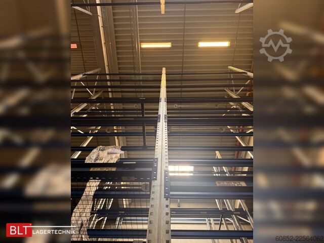 Heavy-duty rack, industrial shelving, high-bay rack SSI Schäfer PR600 – 30,90 lfm, Höhe 7,5m Boden + 4 Ebenen | Fachlast bis 3500 kg