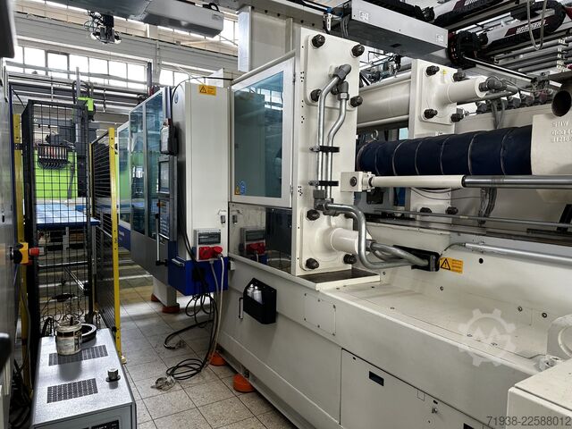 Injection molding machine KraussMaffei KM 420-4300 CX