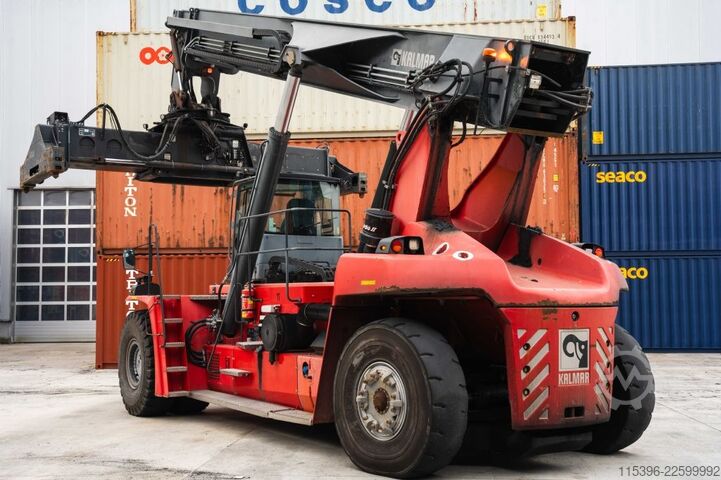 Vollcontainer Reachstacker Kalmar DRG420-60S5