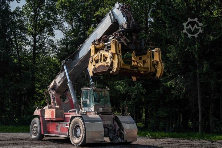 Vollcontainer Reachstacker Kalmar DRF450-65A5XS