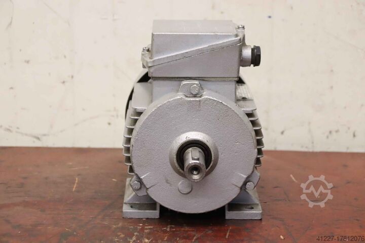 Electric motor 1.1 kW 1415 rpm Elektrim SKG90L4PC T