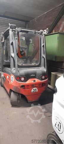 4-wheel forklift Linde E30L
