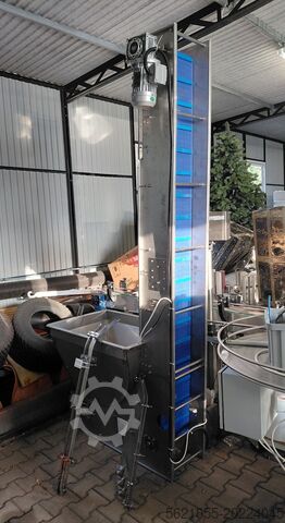 Vertical bucket conveyor (elevator)  