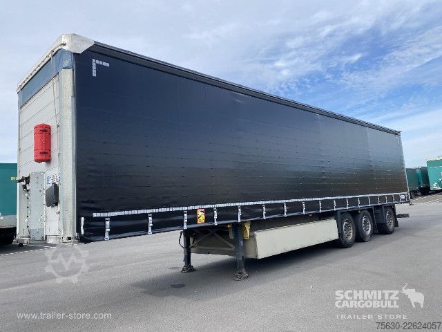 Auflieger mit Pritsche & Plane Schmitz Cargobull Semitrailer Curtainsider Standard