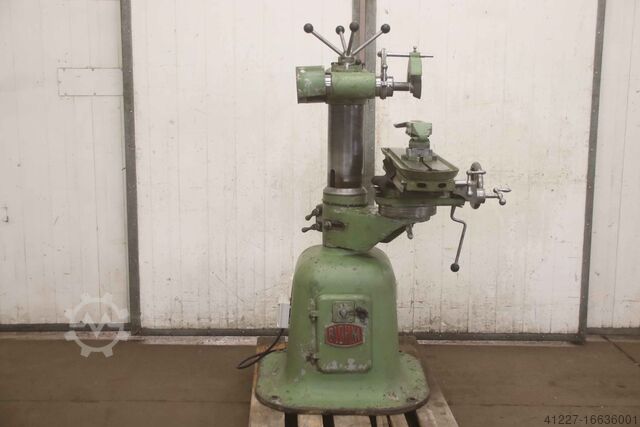 Surface grinding machine Blohm x 490 mm / y 200 mm / z 220 mm