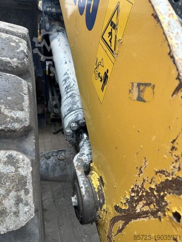 Wheel loader  Shovel WA270 8 - Gebruikt