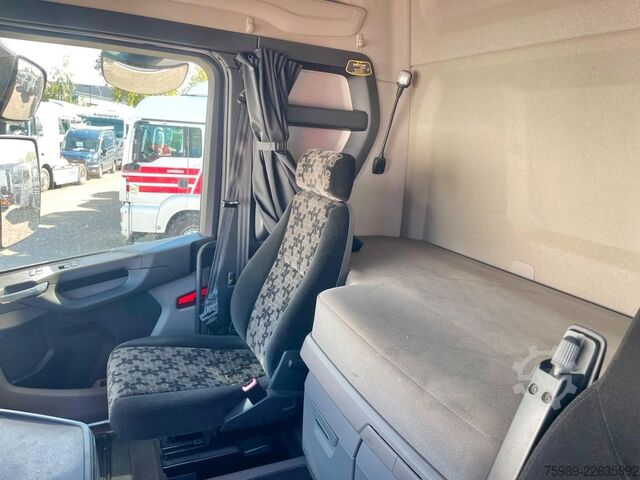 Standard tractor Scania R450 RETARDER,FRIGO
