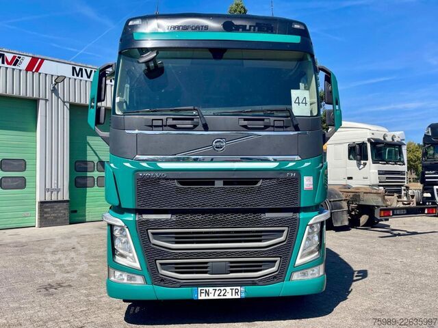 Standard tractor Volvo FH 500 vin YV2RT40A6LB309260   2 tanks, P - Coo...