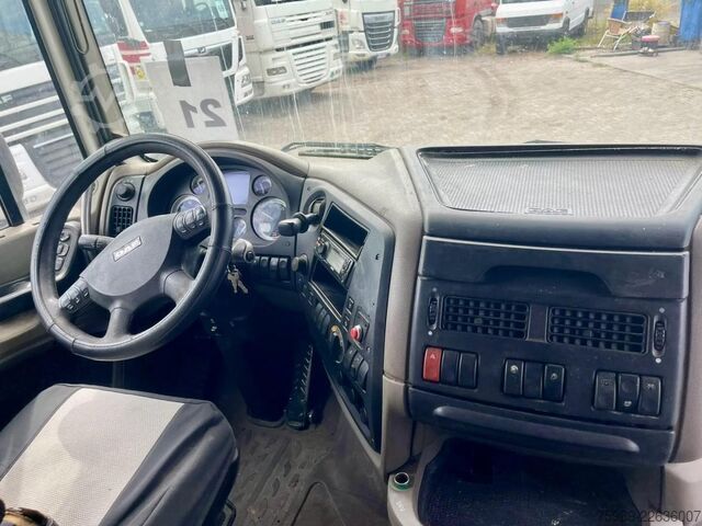 Standard tractor DAF XF 105.460 Euro 5, Very clean truck