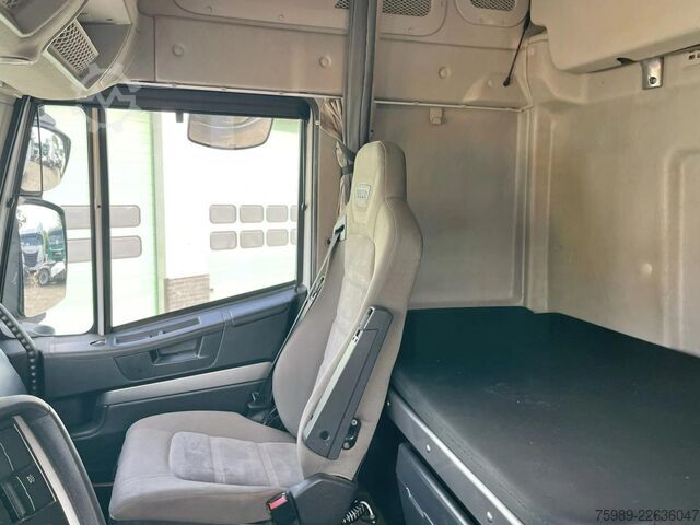 Standard tractor Iveco Stralis 460 494599 km!! RETARDER, ACC, PARK AIR...