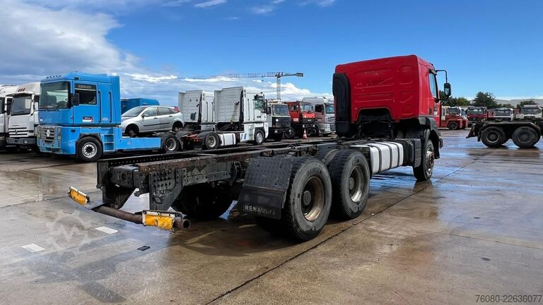 Fahrgestell mit Fahrerhaus Renault Kerax 450 DXI (BOITE MANUELLE / LAMES / GRAND P...