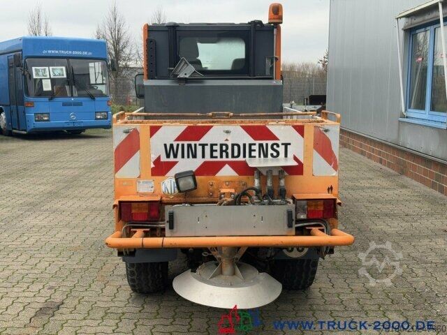 Kehrmaschine Multicar Tremo X56 Winterdienst Streuer + Besen NUR9769KM