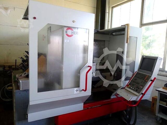 Vertical machining center HERMLE U740